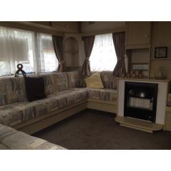 PRE-OWNED IMMACULATE 2 BEDROOM CARAVAN - HOLIDAY HOME FOR SALE