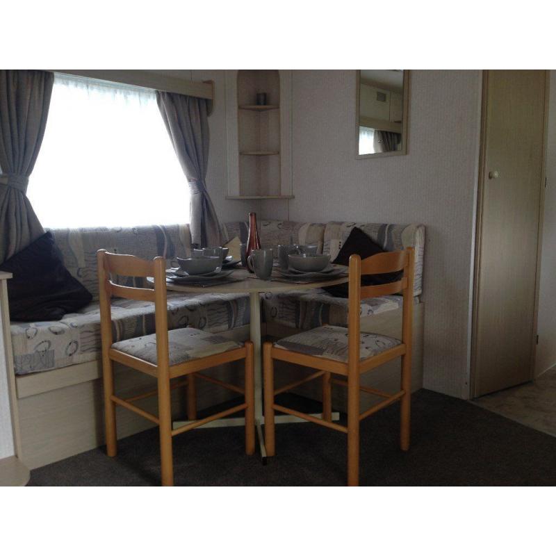 PRE-OWNED IMMACULATE 2 BEDROOM CARAVAN - HOLIDAY HOME FOR SALE