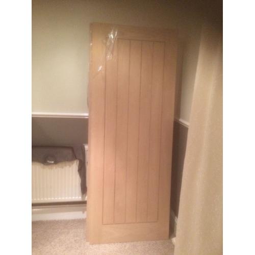 Oak veneered doors