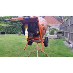 CEMENT MIXERS BELLA 150. -110 V