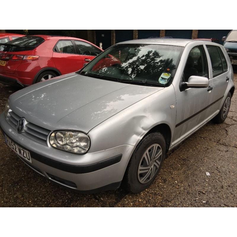 Volkswagen Golf S 1598cc Petrol 5 speed manual 5 door hatchback 52 Plate 06/01/2003 Silver