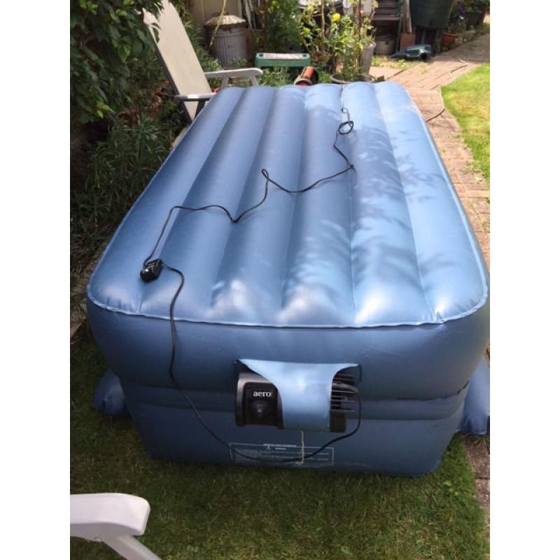 Aerobed - Queen side with side supports - USED