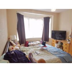 large double Room at Harrow including All Bills :Call 07539023785
