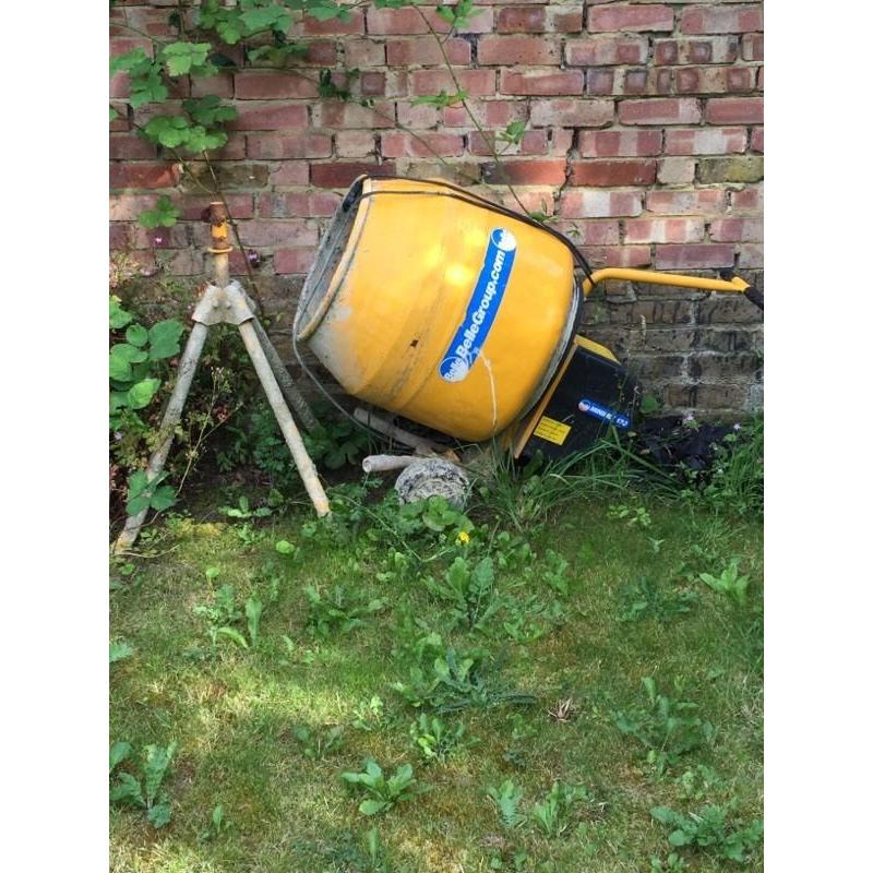 Belle cement mixer