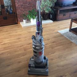 Dyson DC 14 Animal vacuum Hoover