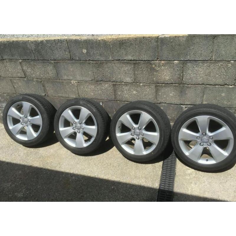 4 x17.5 inch original Alloy wheels
