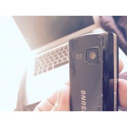 Samsung - F210 - UNLOCKED.