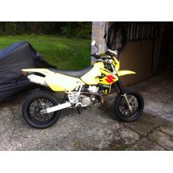 DRZ400 Enduro, Supermoto and Offroad wheels included.