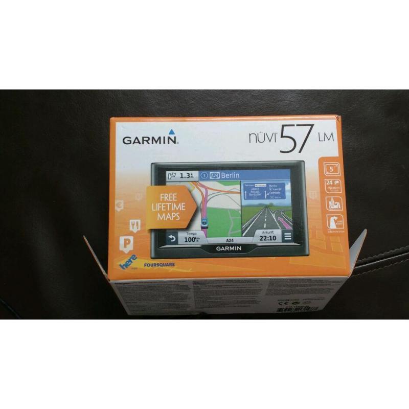 GARMIN NUVI 57 LM with western EUROPE maps SAT NAV