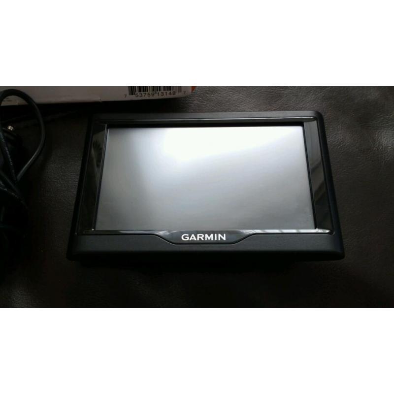 GARMIN NUVI 57 LM with western EUROPE maps SAT NAV