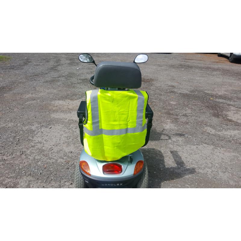 LANDLEX BROADWAY MOBILITY SCOOTER WITH BRAND NEW BATTERIES. VGC
