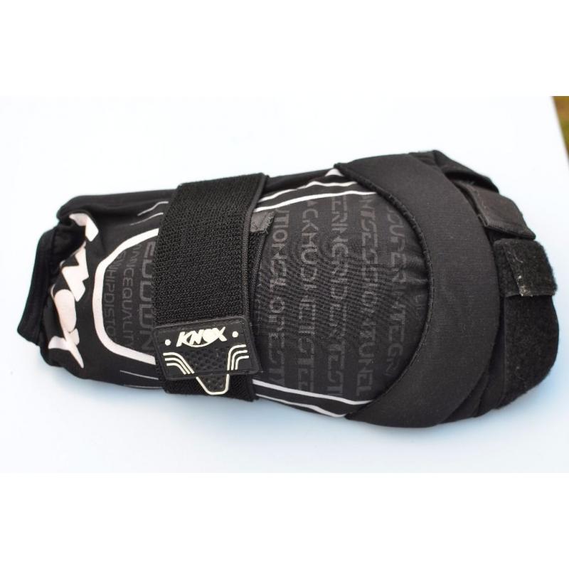 Knox Cross Lite Small Knee Guards