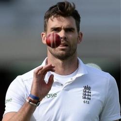 Calling all Budding Cricketers - Your Chance to Play on The Oval Pitch during England vs Pakistan!