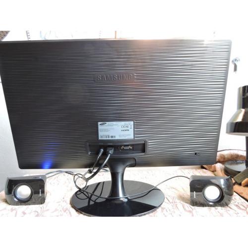 Samsung LED 24 inch Full HD GAMING MONITOR - BRAND NEW
