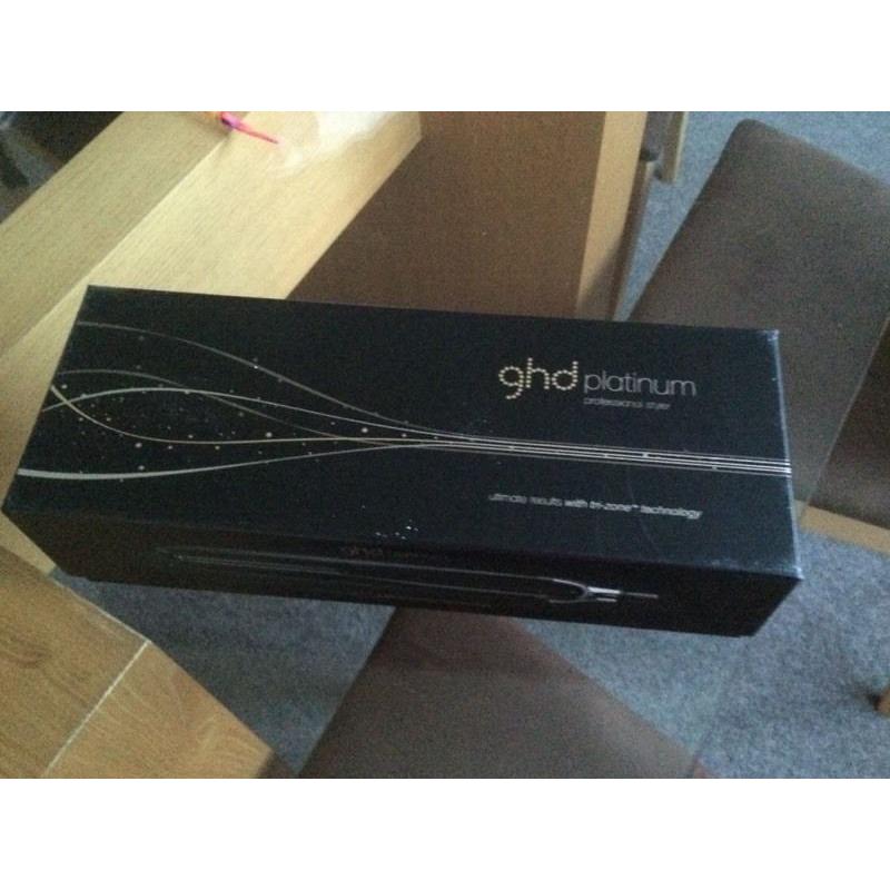 GHD PLATINUM STRAIGHTNERS