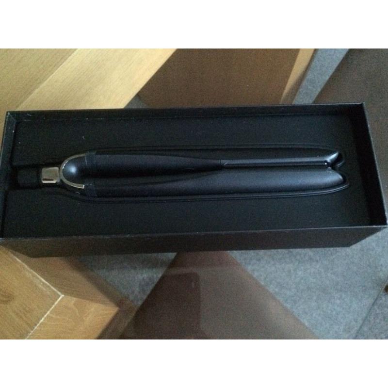 GHD PLATINUM STRAIGHTNERS
