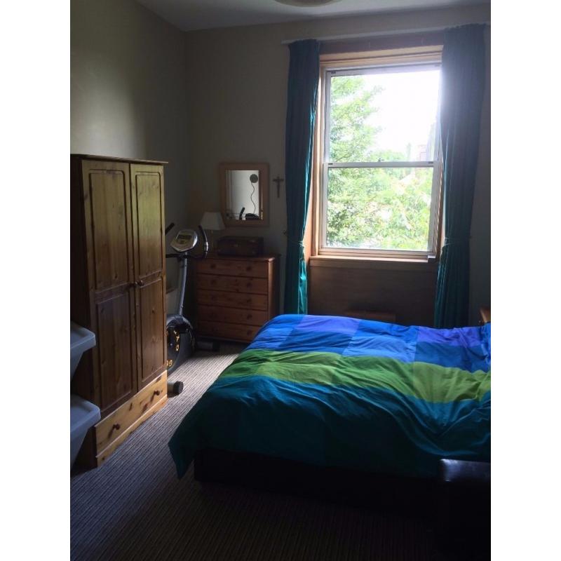 Room to let over Edinburgh Festival, in Morningside, 13 August to 4 September