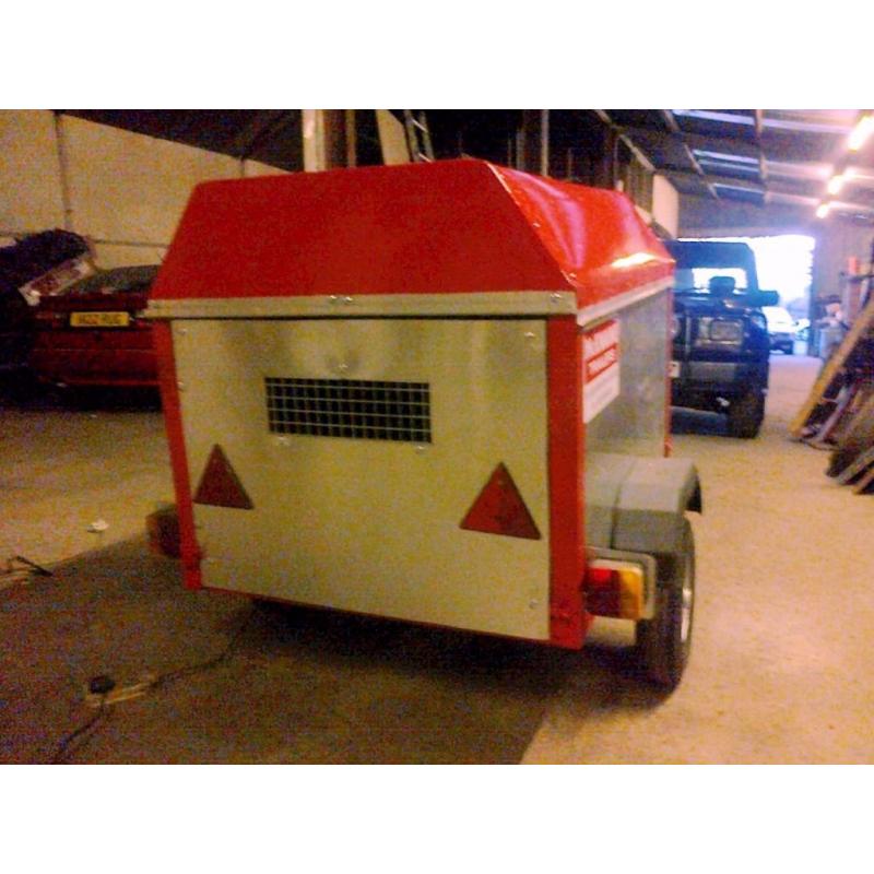 4 X 3 X 3 DOG TRAILER