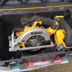 Dewalt kit