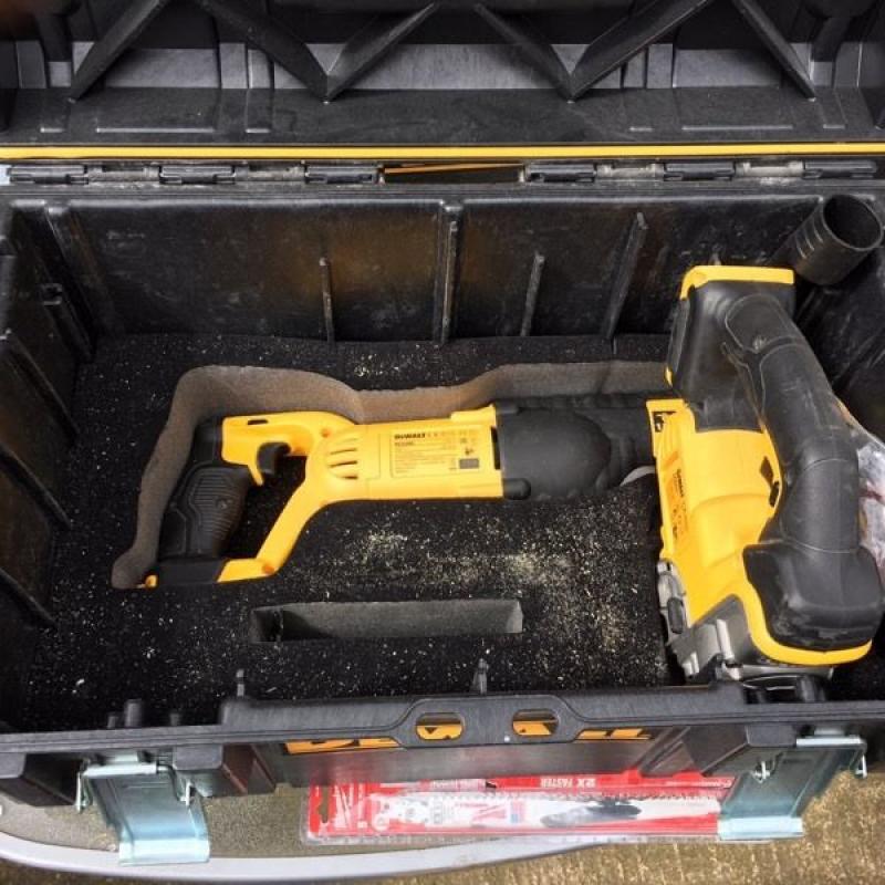 Dewalt kit