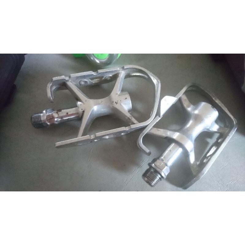 look - breaks - pump -bike accessory