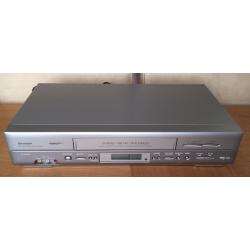 Sharp Hi end VHS/S-VHS recorder in ex condition.