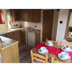 Static Caravan Nr Clacton-on-Sea Essex 3 Bedrooms 8 Berth Willerby Cottage 2000