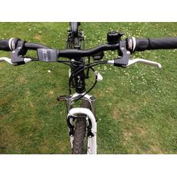 Women's/girls 16" mountain bike used one perfect condition