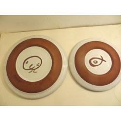 2 Plates by Famous Irish Ceramicist Stephen Pearce. Dinner Plate & Side Plate Irish Studio Pottery