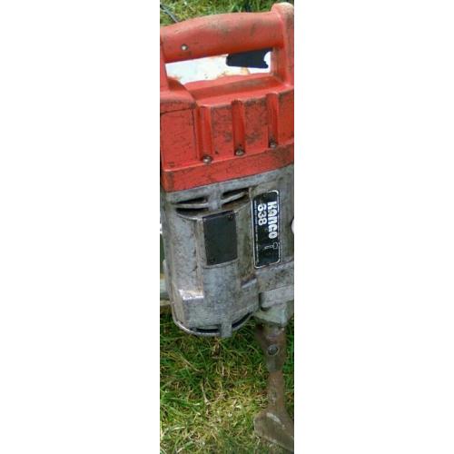 Kango 638 concrete breaker