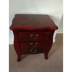 Ornate side unit
