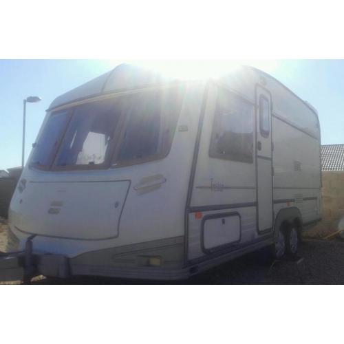 4 berth ace award tristar twin axle caravan aprox 17ft long