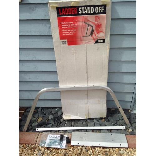 Ladder Stand Off (Abru)