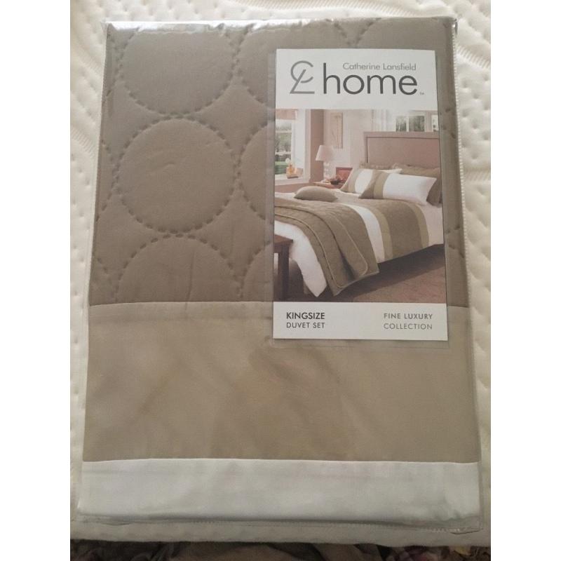Catherine Lansfield King Size Duvet Bedding Set *BRAND NEW*