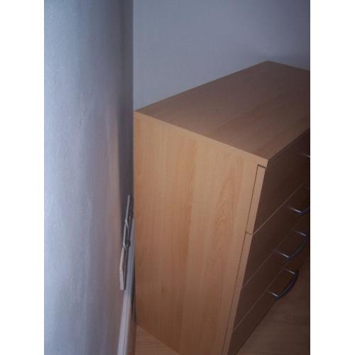 CHEST OF DRAWERS
