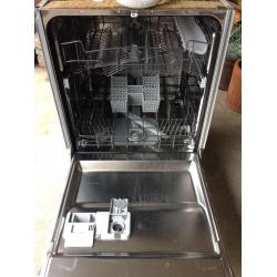 Whirlpool integrated dishwasher