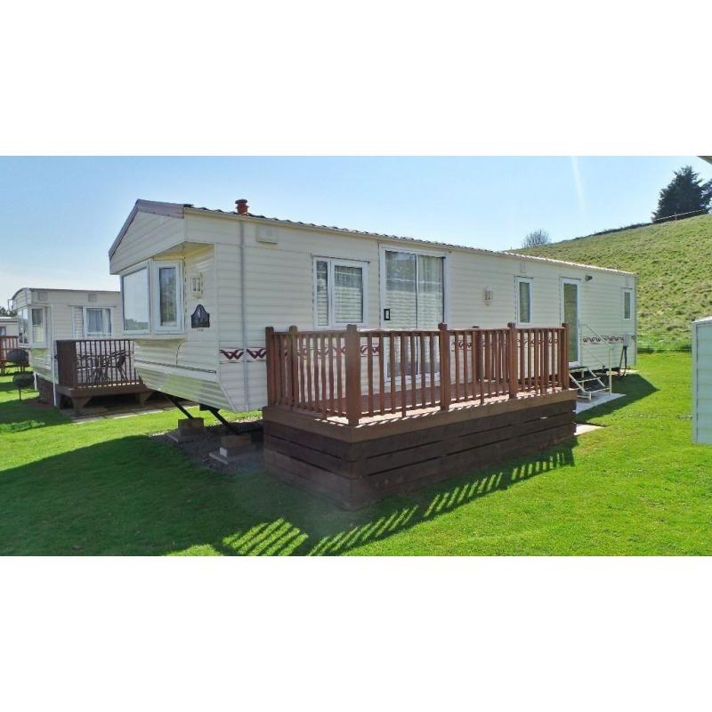 2001 Willerby Lindhurst 37 x 12 Holiday Home sited at Blackadder Holiday Park Greenlaw