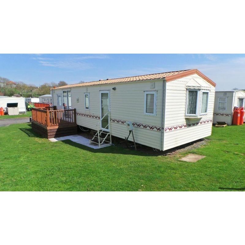 2001 Willerby Lindhurst 37 x 12 Holiday Home sited at Blackadder Holiday Park Greenlaw