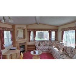 2001 Willerby Lindhurst 37 x 12 Holiday Home sited at Blackadder Holiday Park Greenlaw