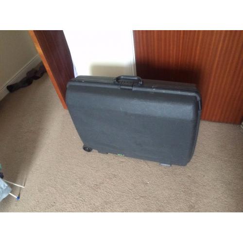 SAMSONITE Hard Shell Suitcase
