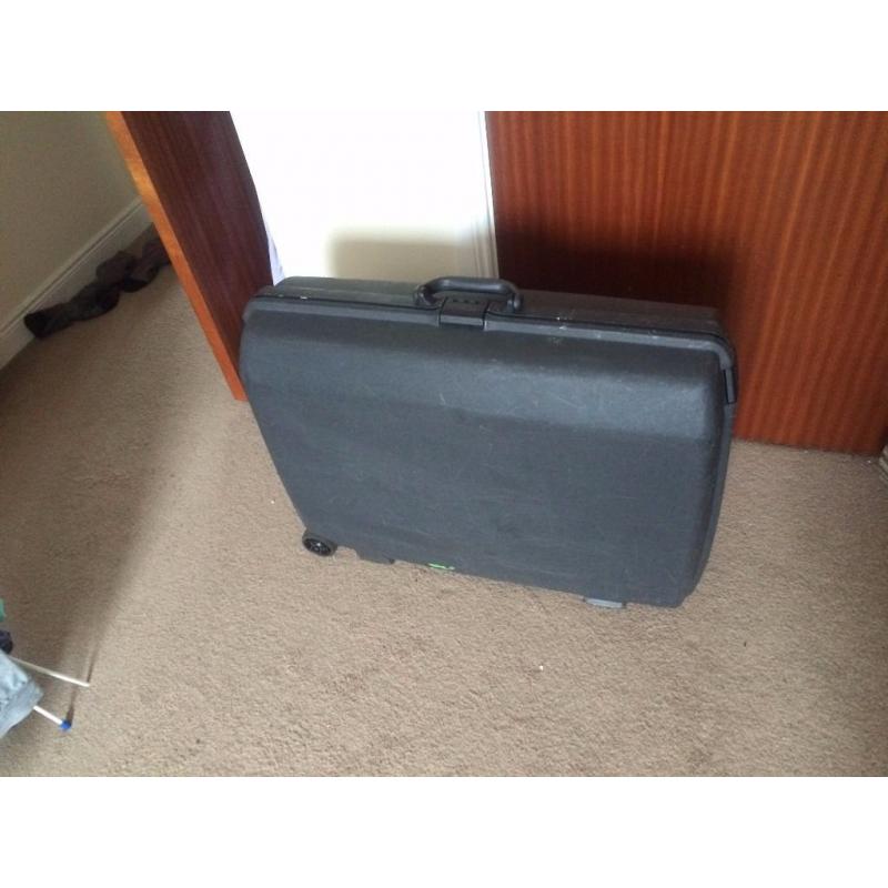 SAMSONITE Hard Shell Suitcase