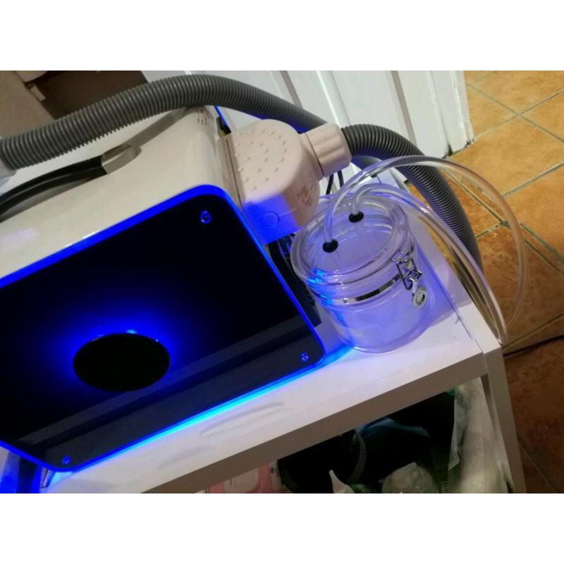 Tattoo laser removal machine