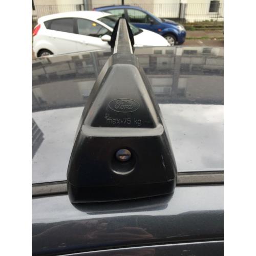 Ford Mondeo Mk3 Hatchback Genuine Roofbars