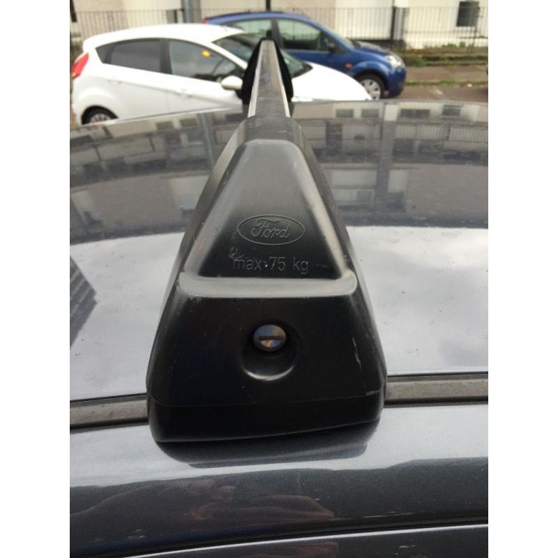 Ford Mondeo Mk3 Hatchback Genuine Roofbars