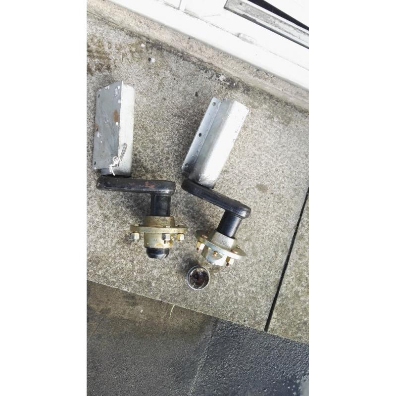 trailor Indespension units