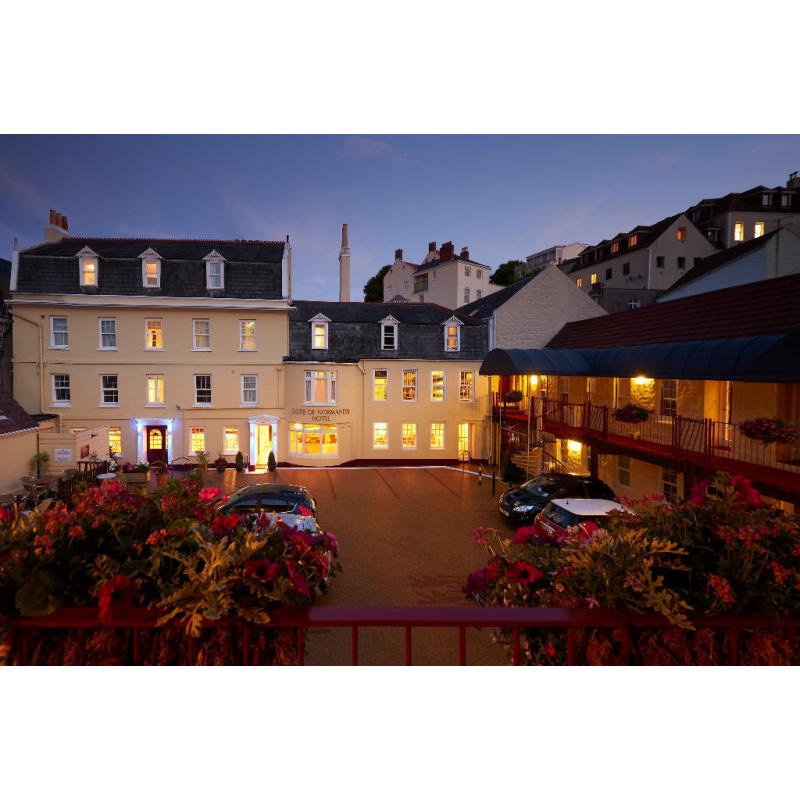 Housekeeping/Laundry Assistant for Guernsey Hotel