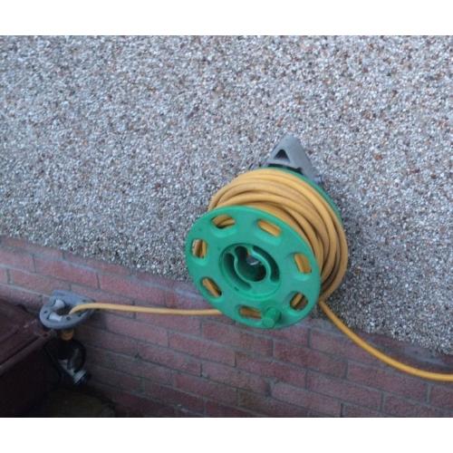 Hozelock wall mounted hoze