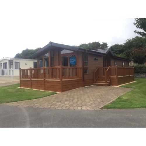 New Hampshire Lodge - 5* Plas Coch Holiday Park, Anglesey N Wales