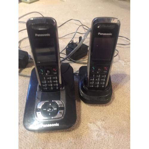 Phones - 2 Panasonic phones with answerphone