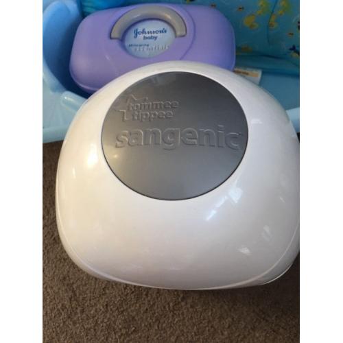 Tommee tippee nappy bin